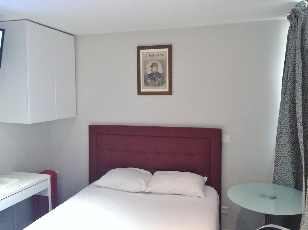Hotel Savoy Paris Oda fotoğraf